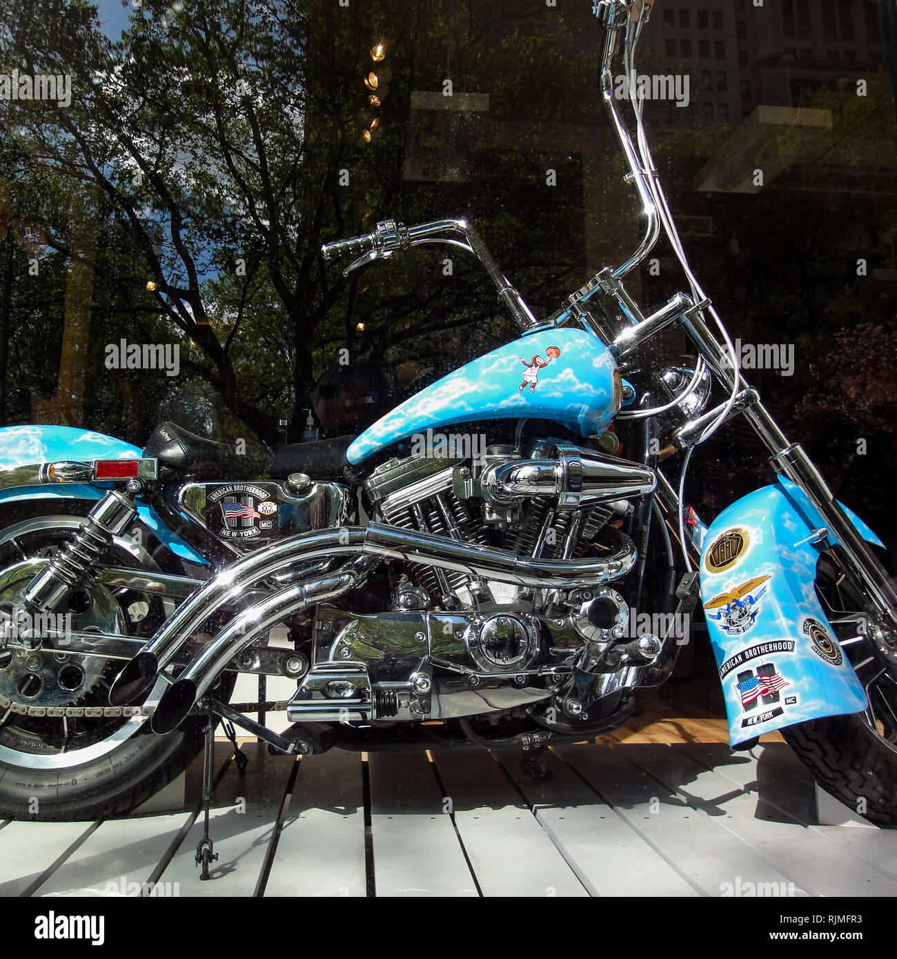 Harley-Davidson sportster, Memorial motorcycle in tribute to James ...