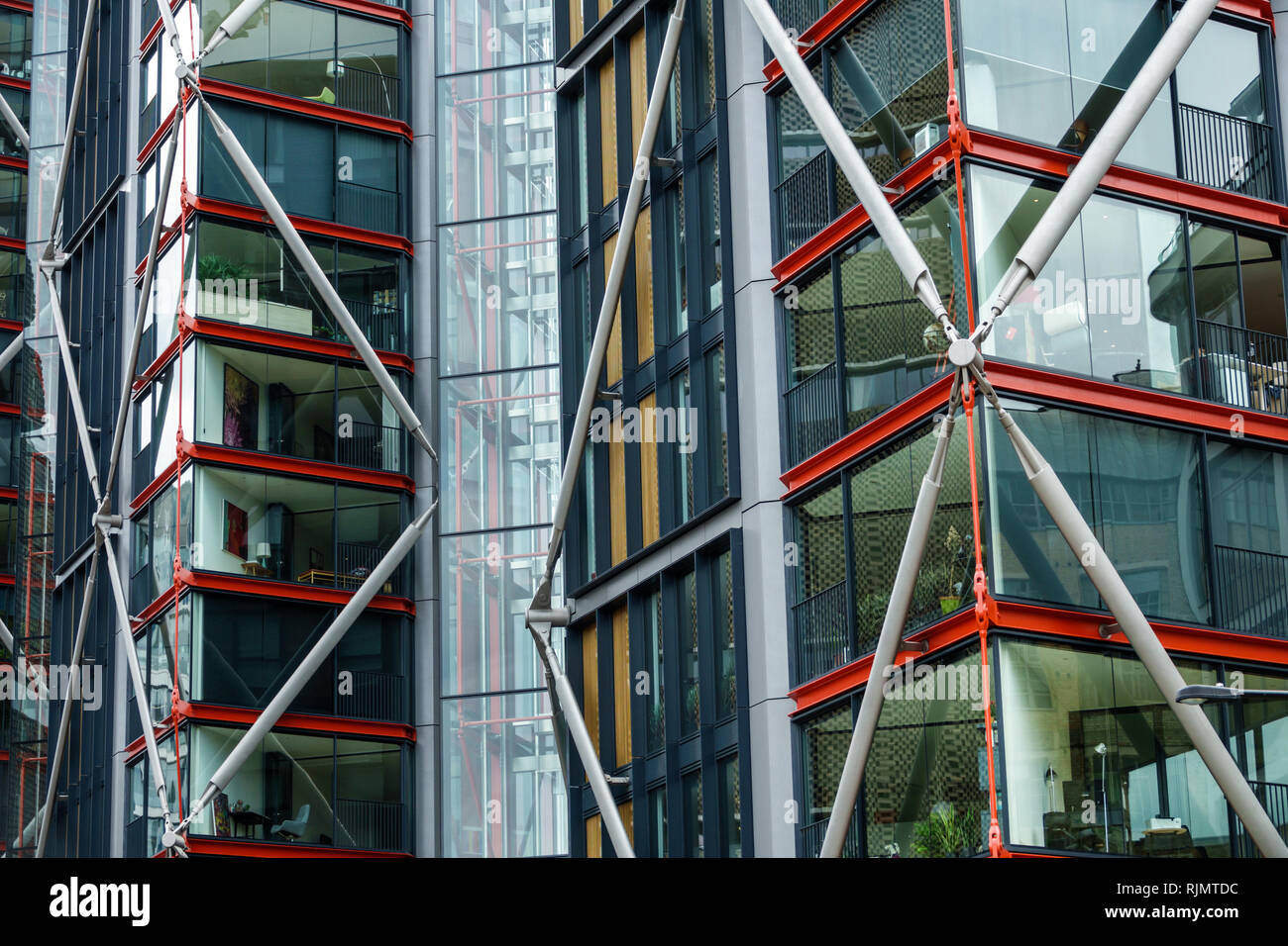 London England United Kingdom Great Britain Southwark Bankside architecture NEO Bankside high-rise flats apartments building exterior outsi Stock Photo