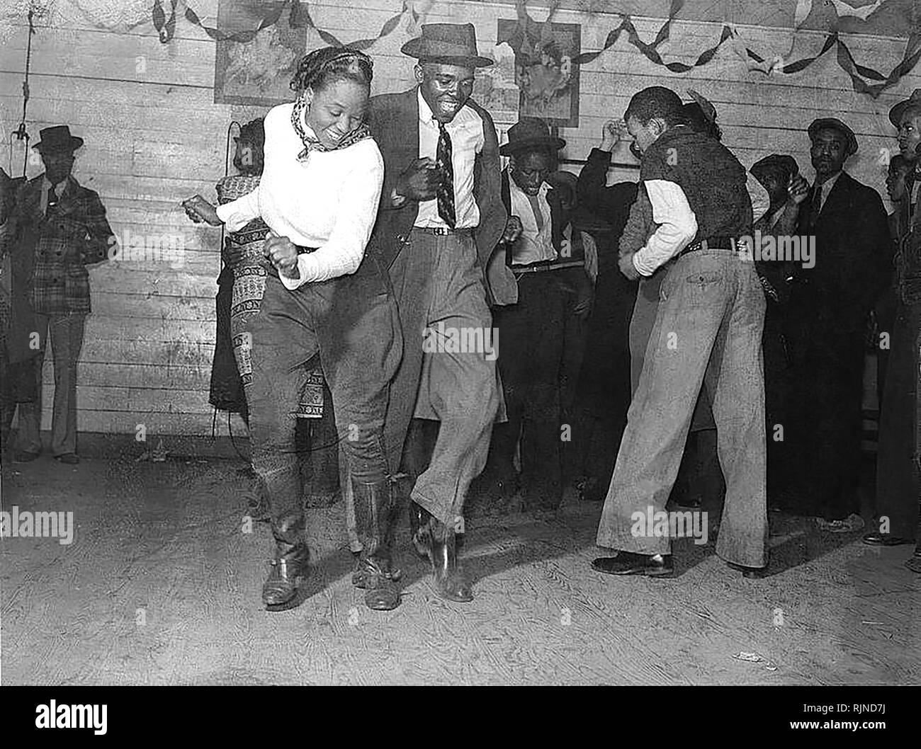 JITTERBUG DANCING at a Juke Joint near Clarksdale, Mississippi, in November 1939. Photo: Marion Wolcott/Library of Congress Stock Photo