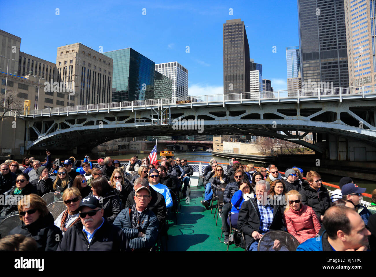 Passengers on the boat of Chicago Architecture River Cruise tour