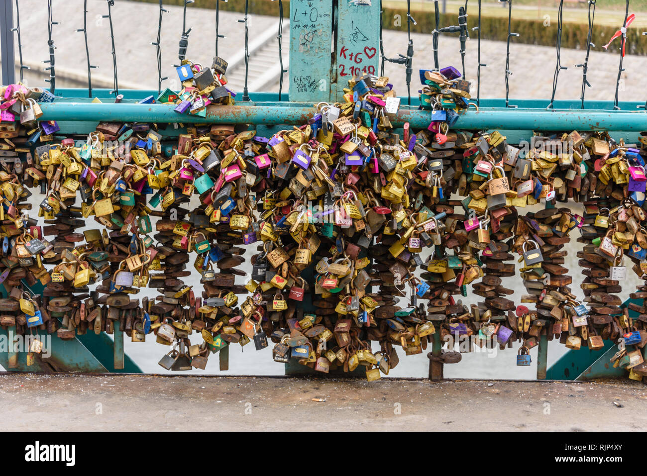 Thousands of padlocks on Most Tumski bridge, left by couples to show their love, Wrocław, Wroclaw, Wroklaw, Poland Stock Photo