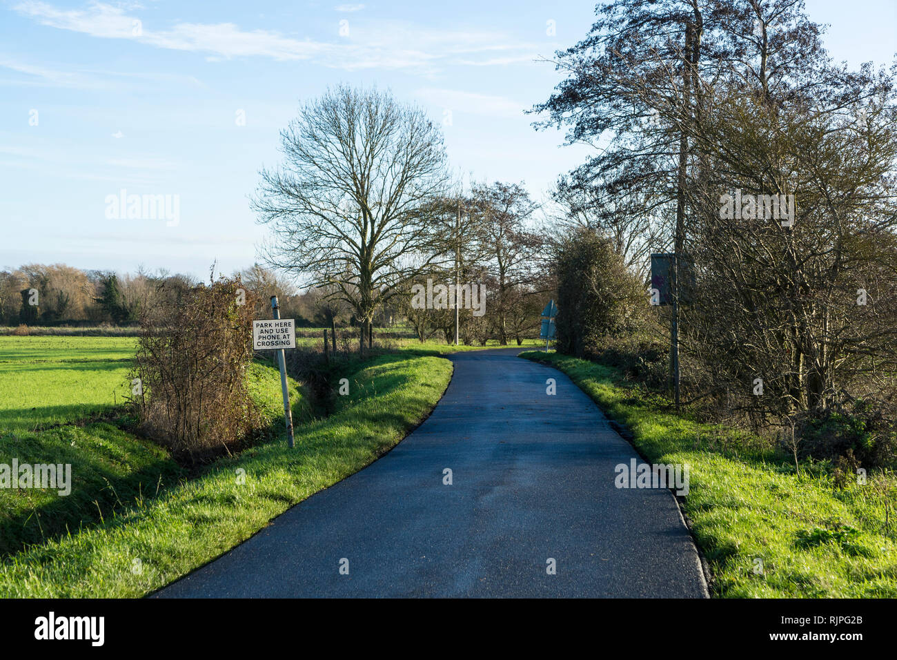 New road surface Fen Road Milton Cambridge December 2018 Stock Photo