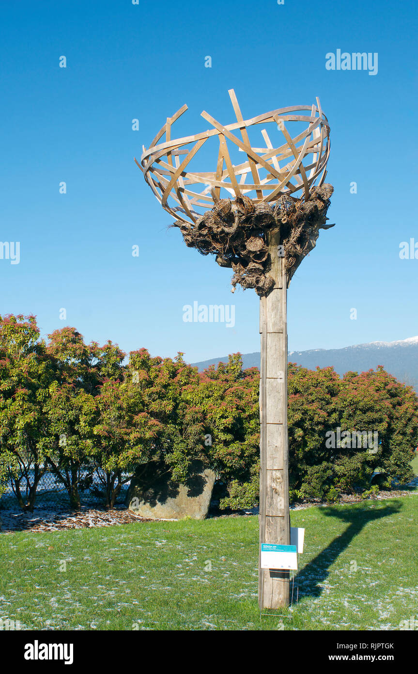 Nesting Nests, 2018 Woven nests, wood at Shoreline Park, Port Moody, British Columbia, Canada by Christian Blyt, Cameron Cartiere, Jaymie Johnson. Stock Photo
