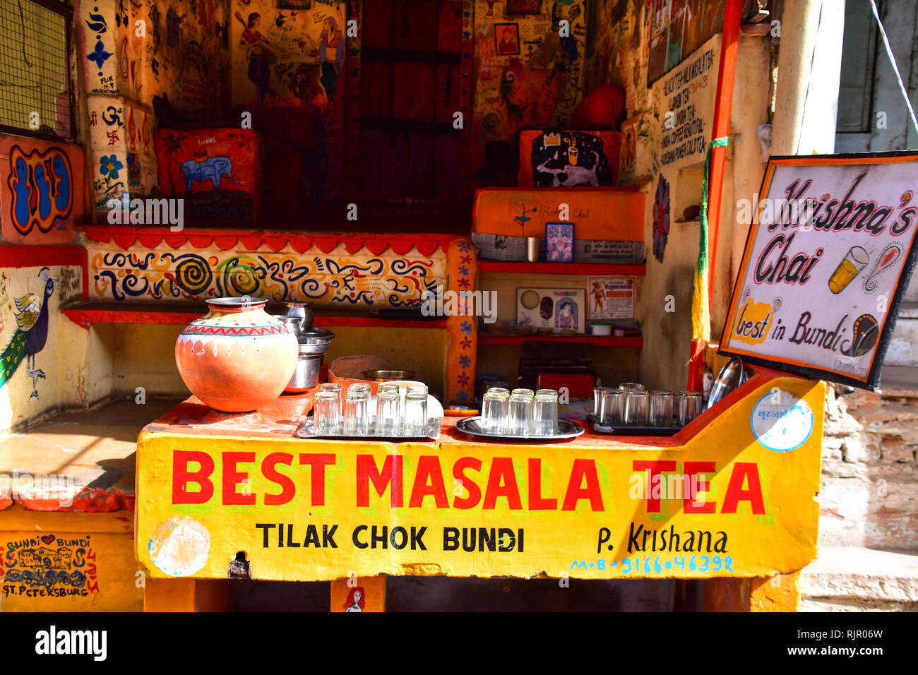 Best Masala Tea, Street Photography, Bundi, Rajasthan, India Stock Photo