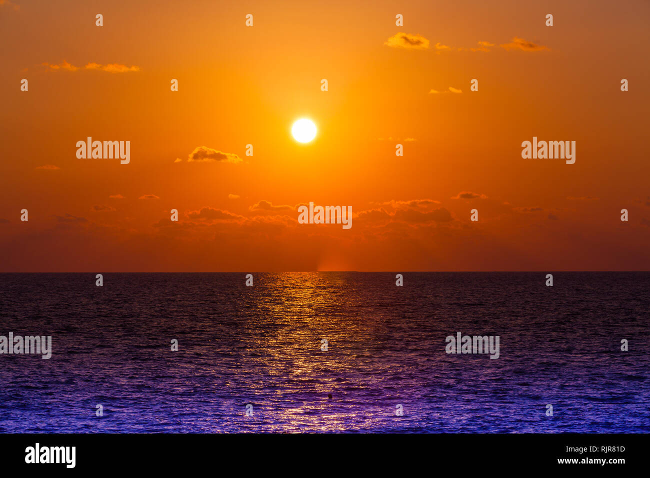 beautiful sky with sea on sunset Stock Photo - Alamy