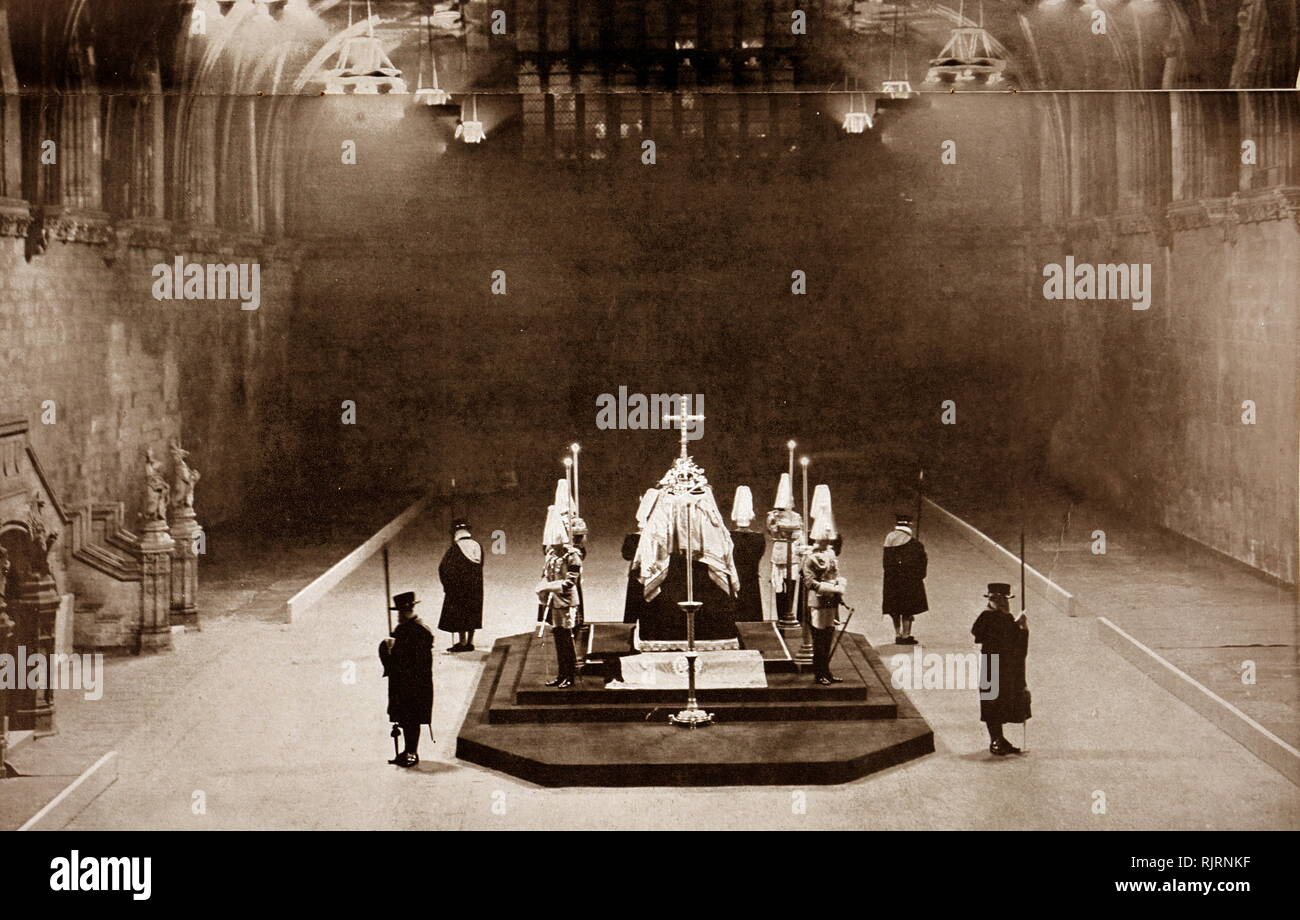 Funeral of King George V (1936); King of the United Kingdom and the British Dominions, and Emperor of India, from 6 May 1910 until his death in 1936. the four sons of the late king (King Edward VIII, the Duke of York, the Duke of Gloucester and the Duke of Kent) take stand guard at Westminster Hall, London Stock Photo
