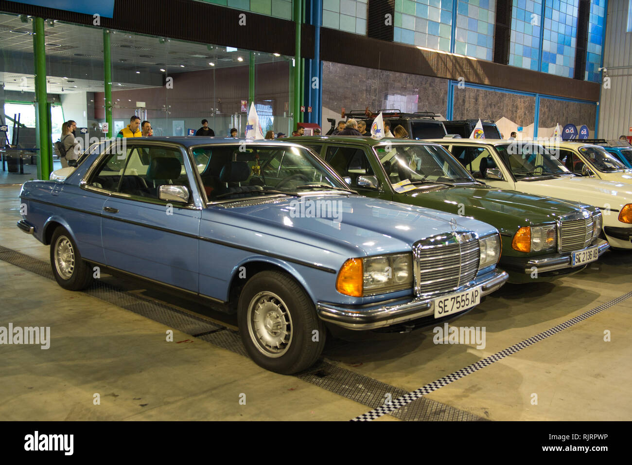 Mercedes-Benz 230 CE (C123). Retro Málaga 2019. Spain Stock Photo - Alamy