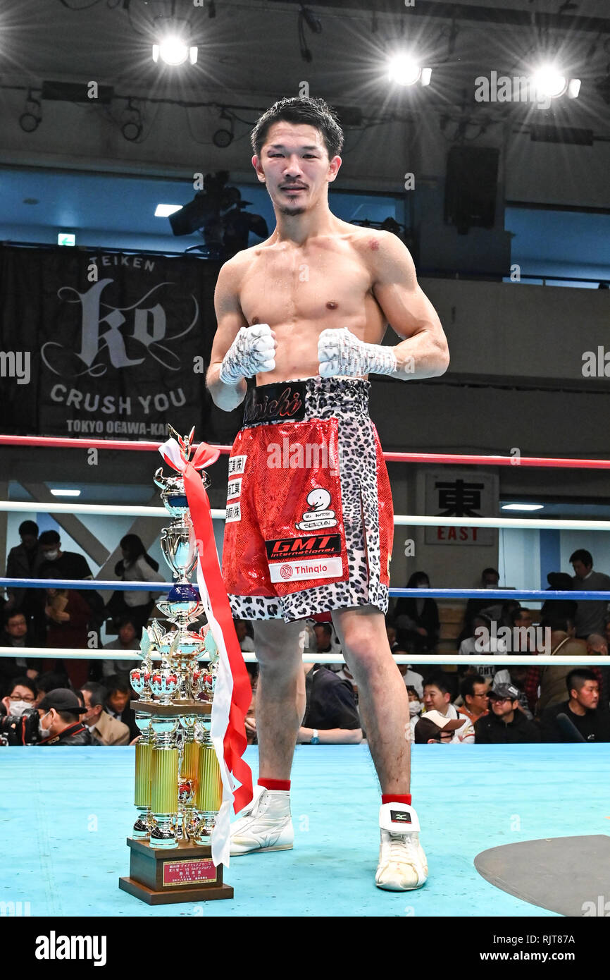Tokyo, Japan. 2nd Feb, 2019. Kenichi Ogawa (JPN) Boxing : Kenichi Ogawa of  Japan poses after winning the 10R 132-pound weight bout at Korakuen Hall in  Tokyo, Japan . Credit: Hiroaki Yamaguchi/AFLO/Alamy