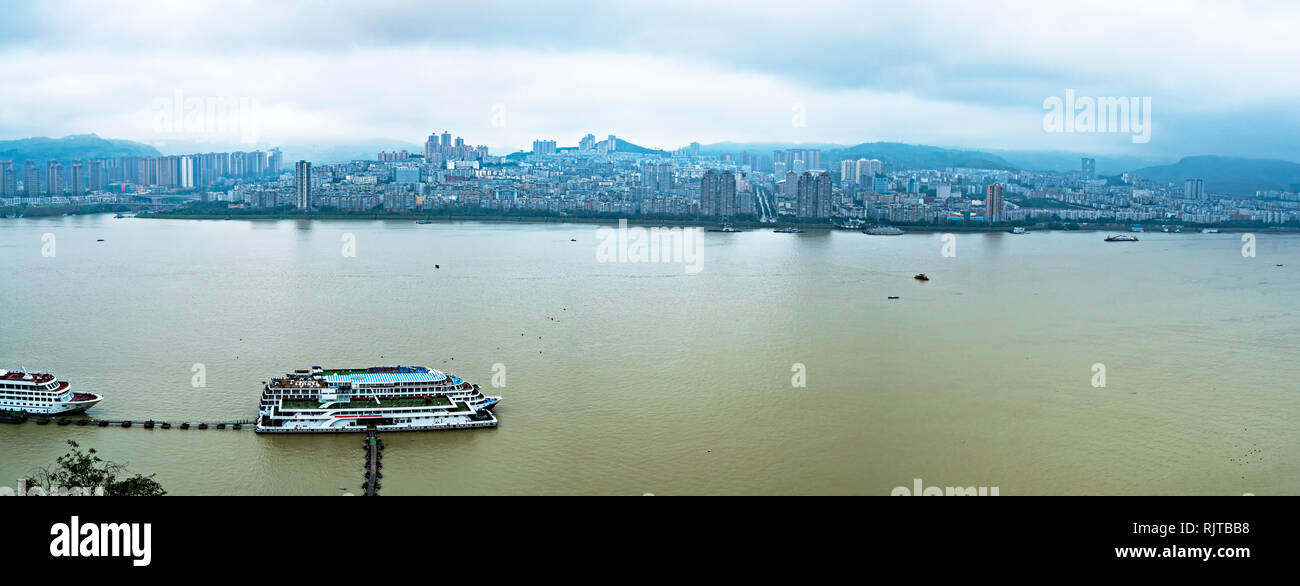Yangtze Panoramic at Fengdu Stock Photo