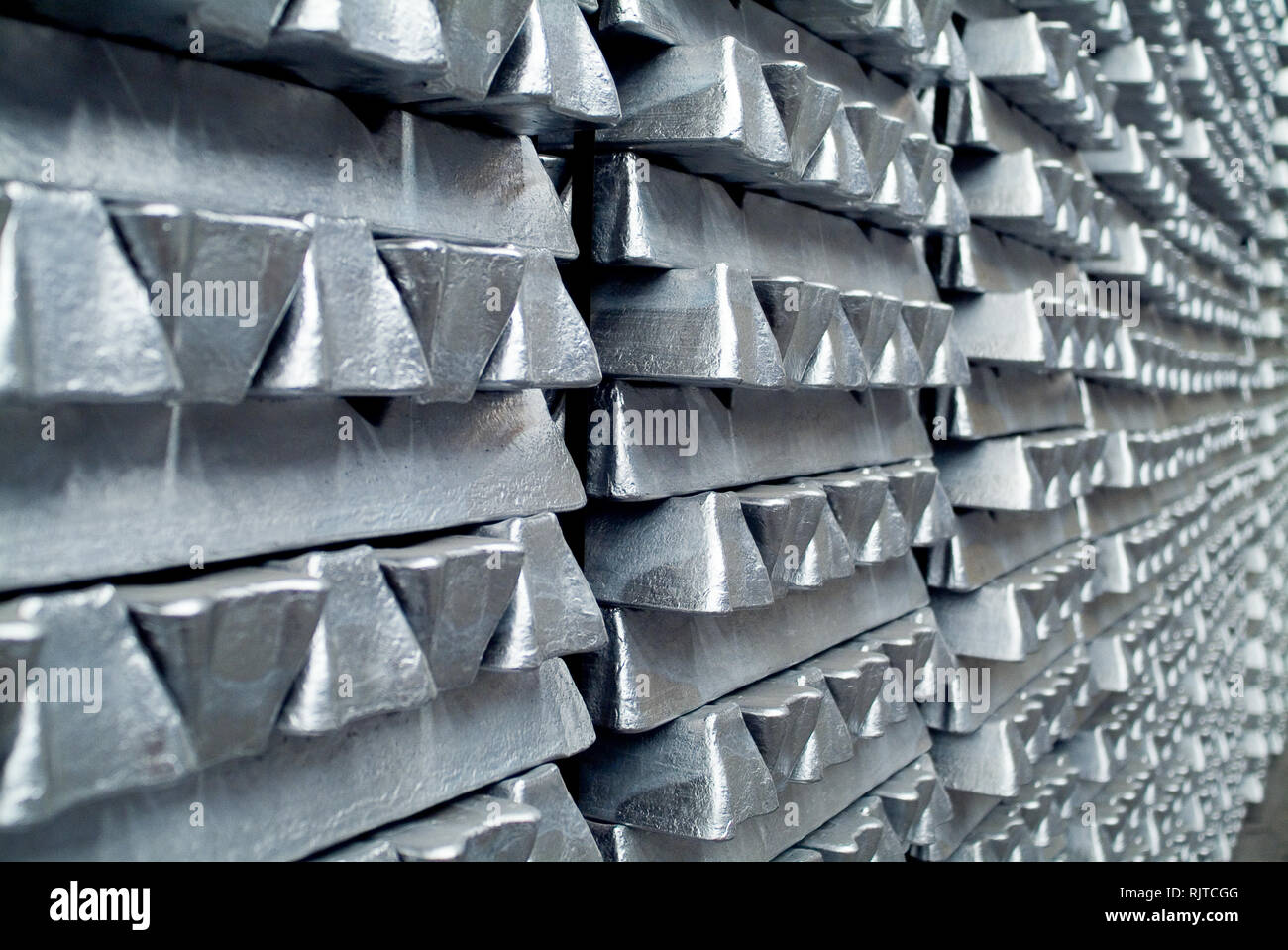 Silver bars hires stock photography and images Alamy