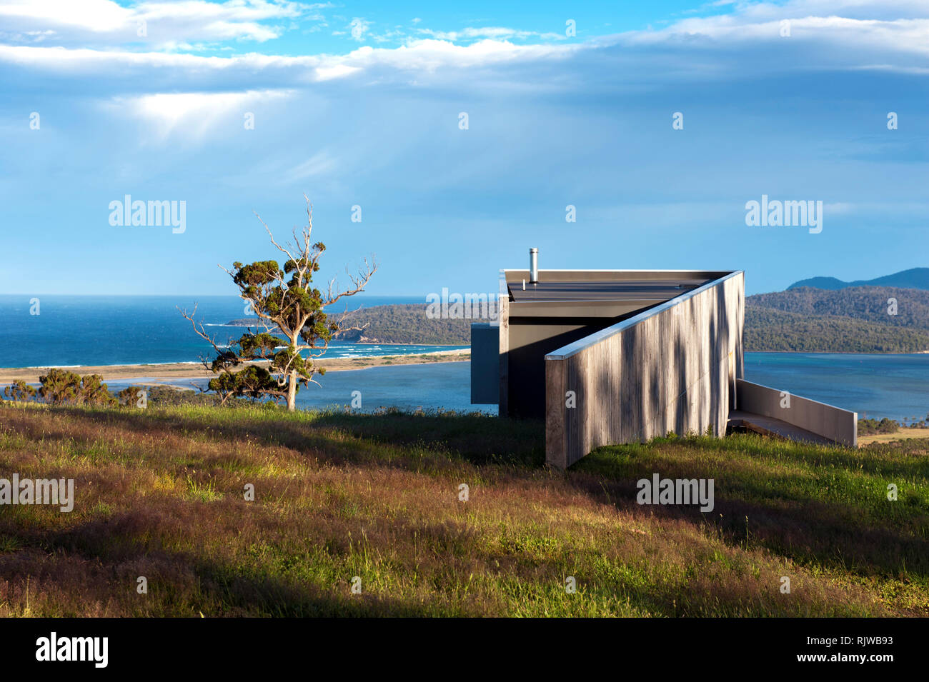 Designed by Hobartbased 1+2 Architects and built of macrocarpa and