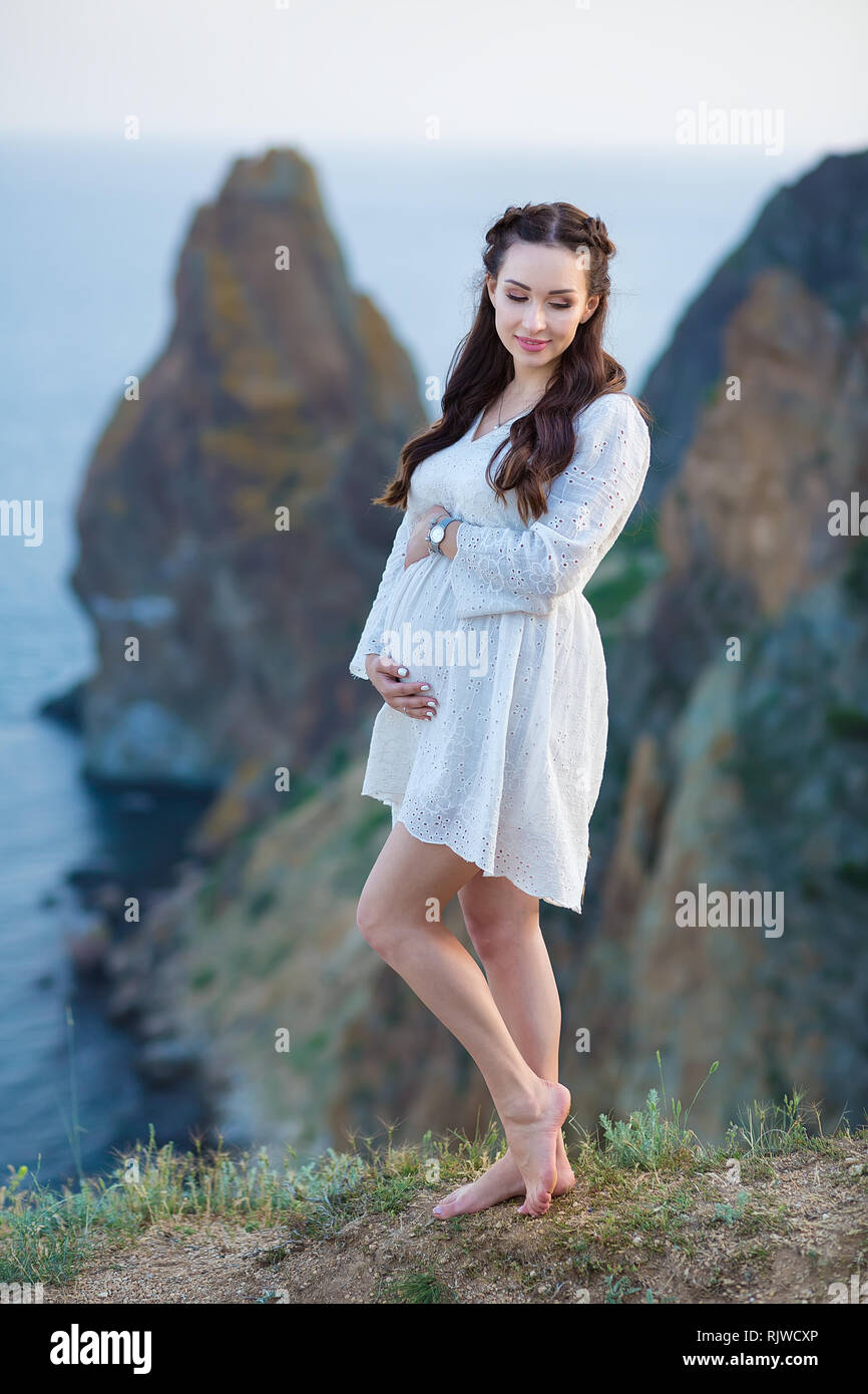 Wearing no makeup pregnant hi-res stock photography and images - Alamy