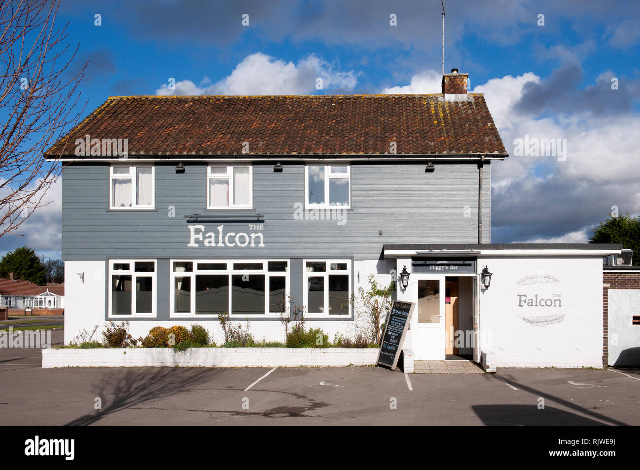 The Falcon public house, Hambledon Road, Waterlooville, Hampshire, England, UK Stock Photo
