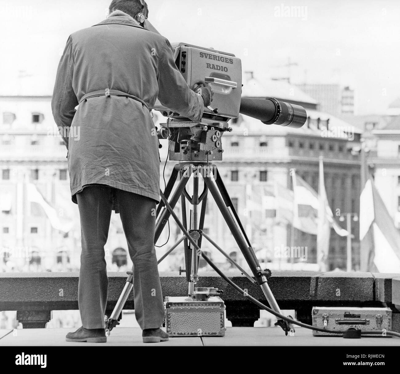 1960s television camera hi-res stock photography and images - Alamy