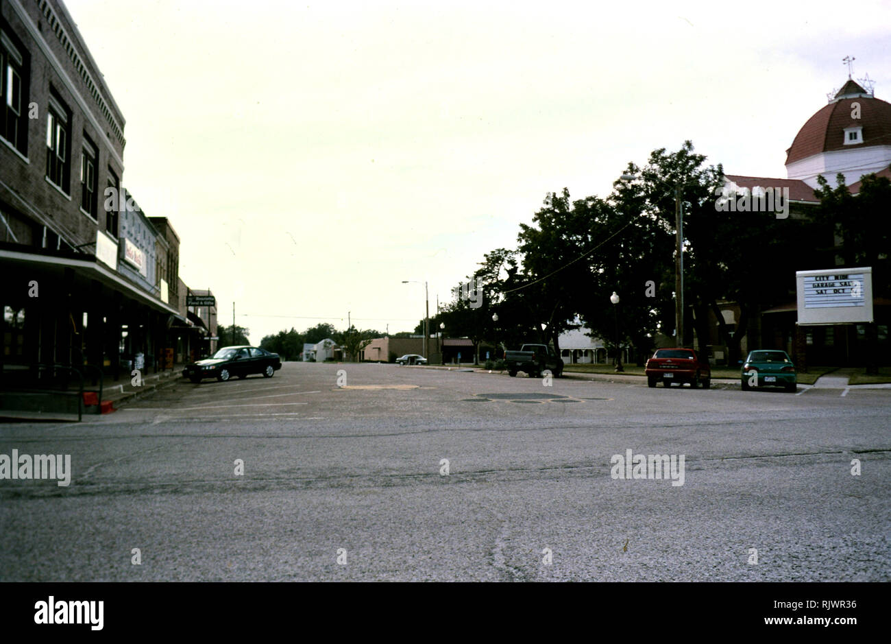Downtown Henrietta Texas early 2000s Stock Photo Alamy