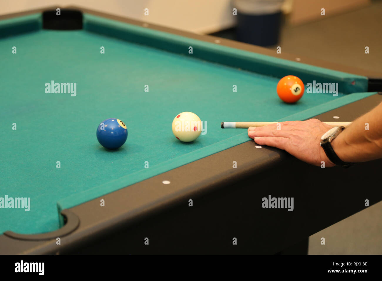 Snooker tisch hires stock photography and images Alamy