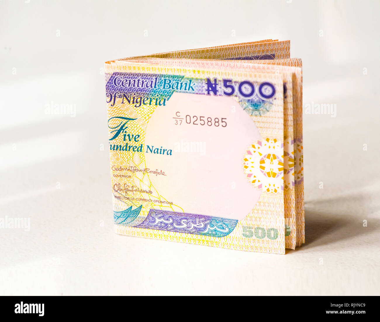 1000 Naira Stock Photos 1000 Naira Stock Images Alamy 1000-naira-stock-photos-1000-naira-stock-images-alamy