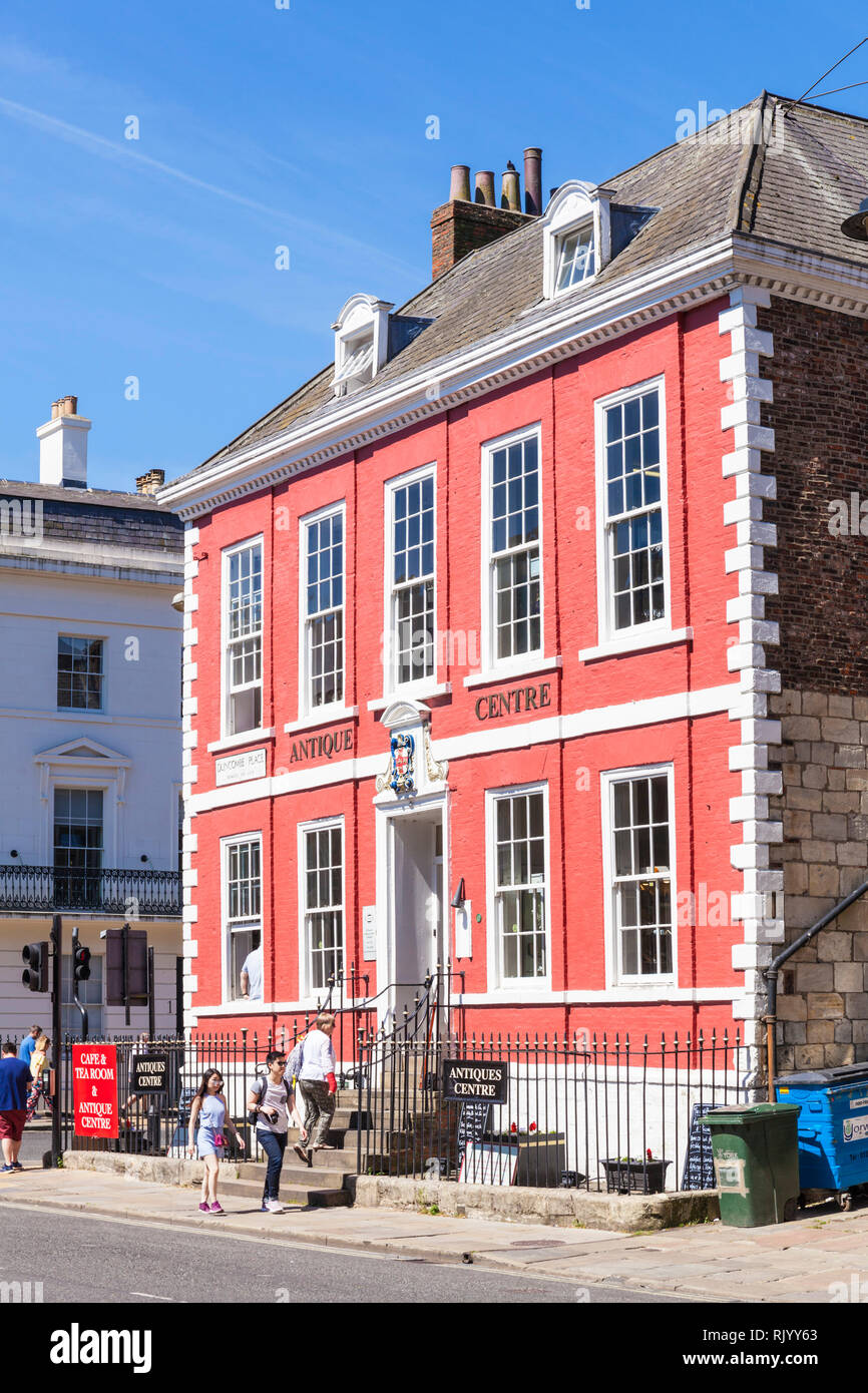 Georgian townhouse hi-res stock photography and images - Alamy