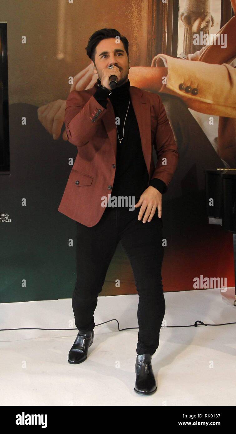 Singer David Bustamante during album premiere “ Heroes en tiempos de