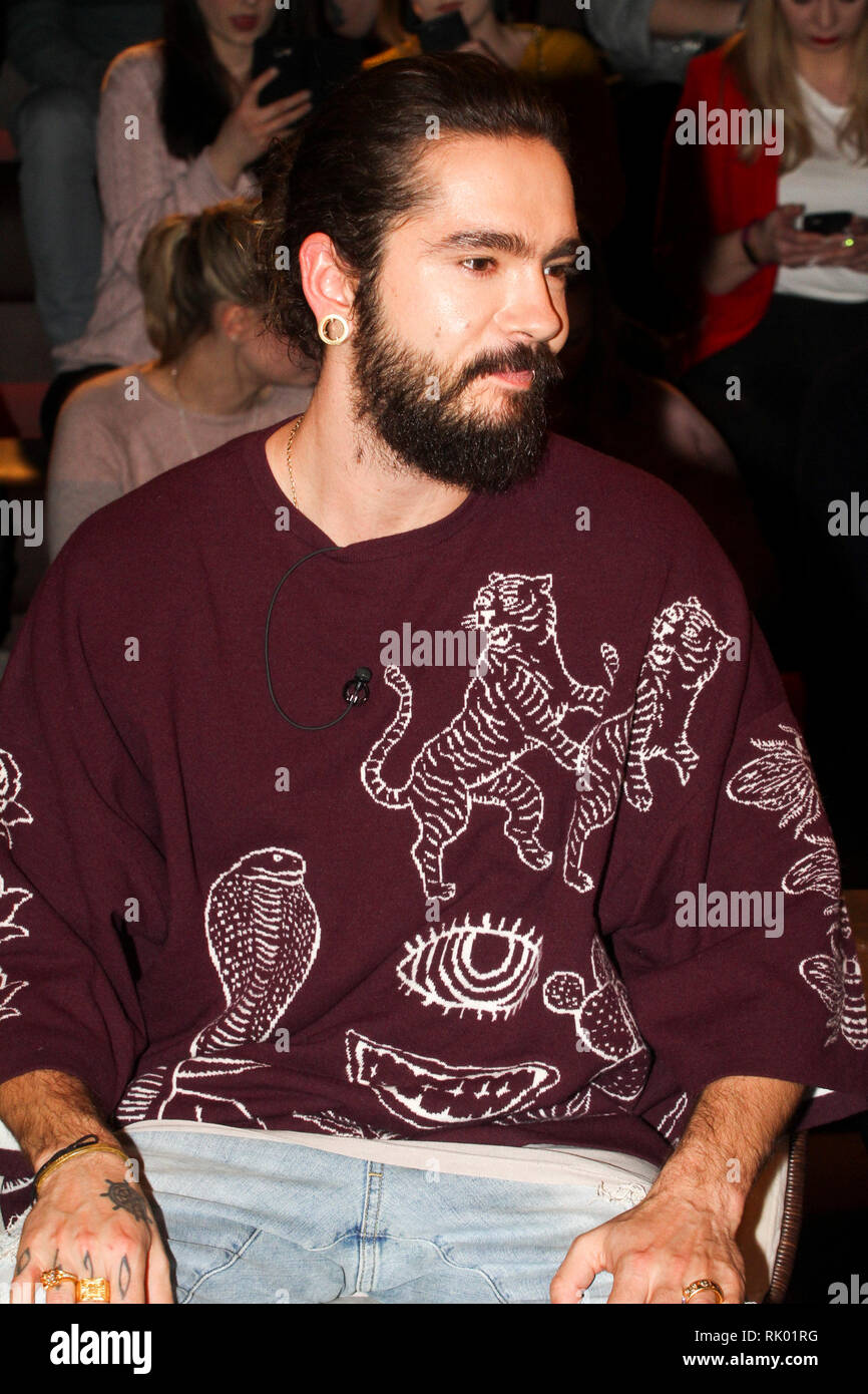 Tokio Hotel Guitarist Tom Kaulitz Hi res Stock Photography And Images 