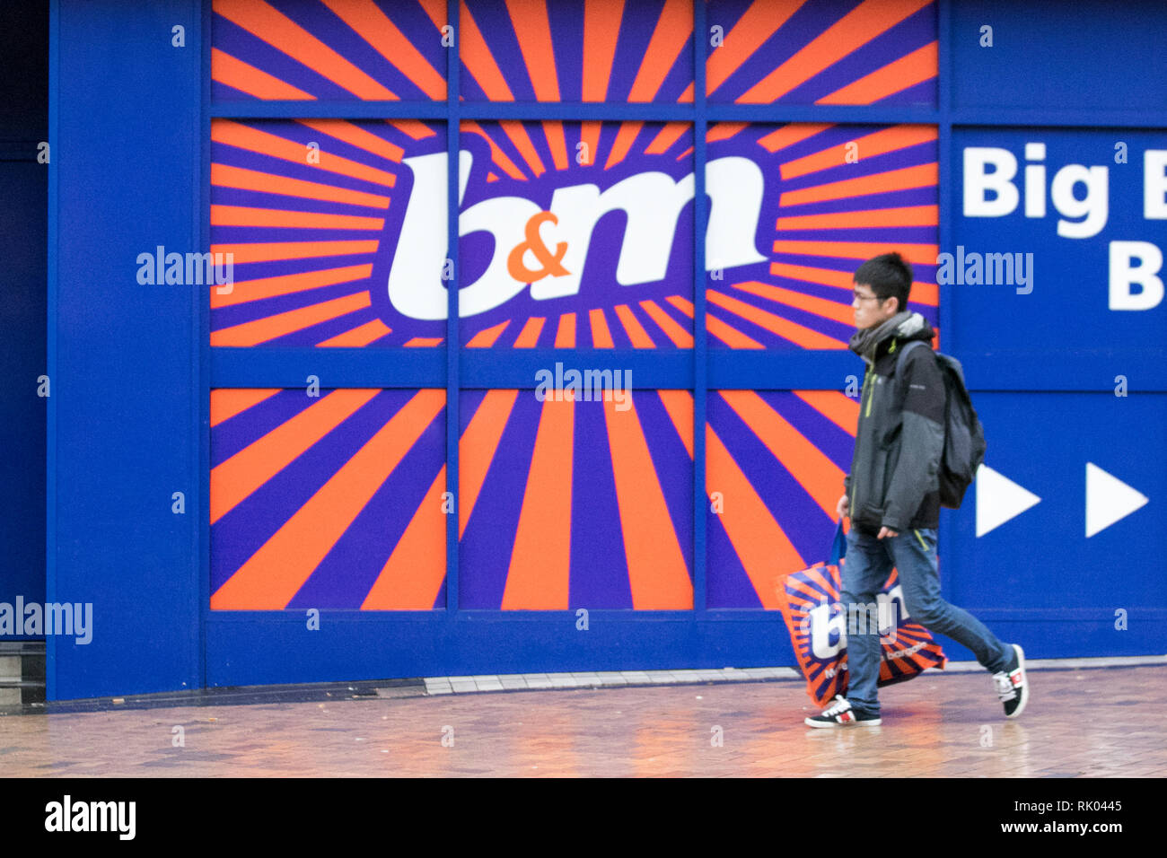 Blackpool, Lancashire. 8th February, 2019. UK Weather. Wet & windy