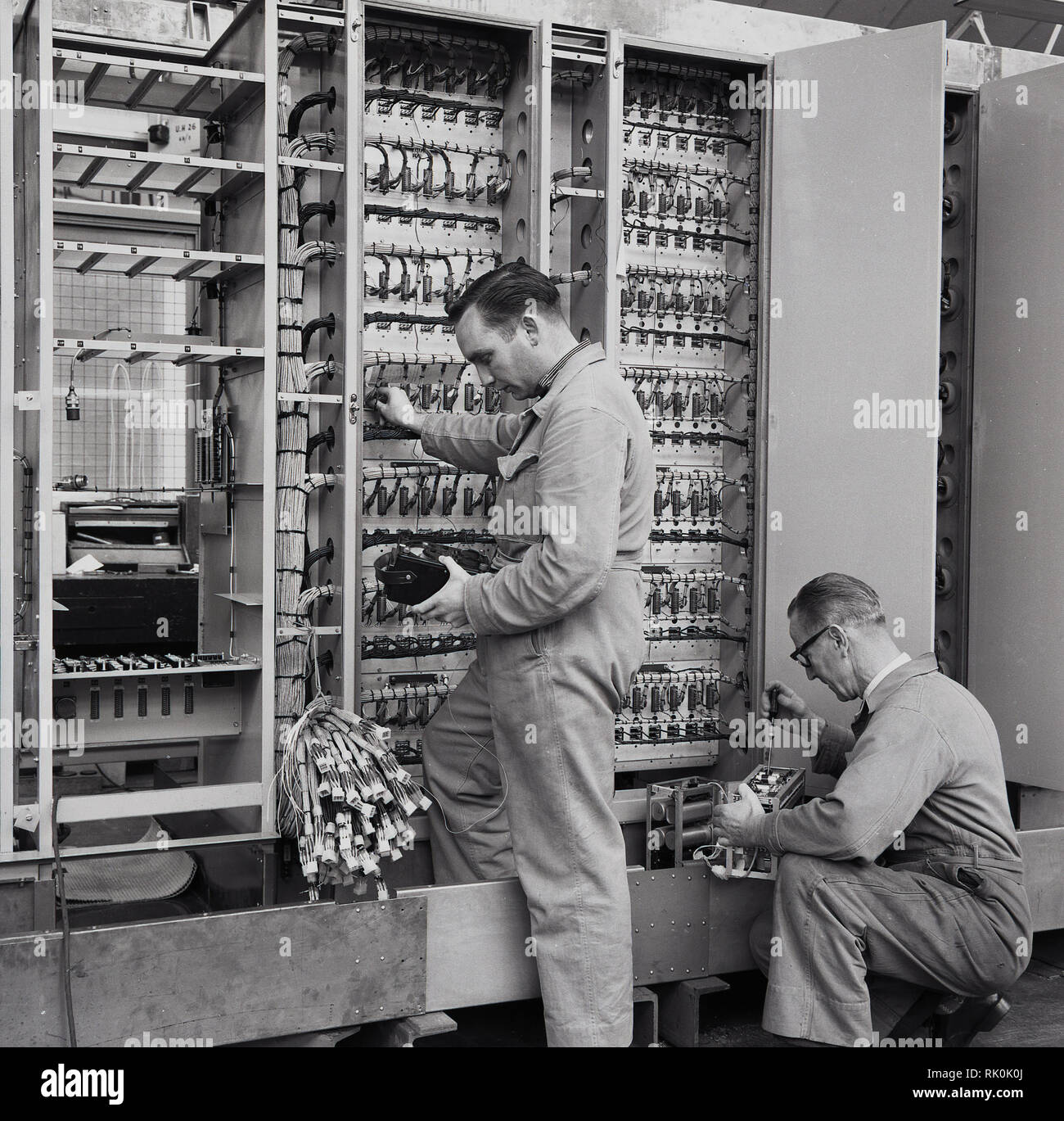 Aviation electronics technicians hires stock photography and images