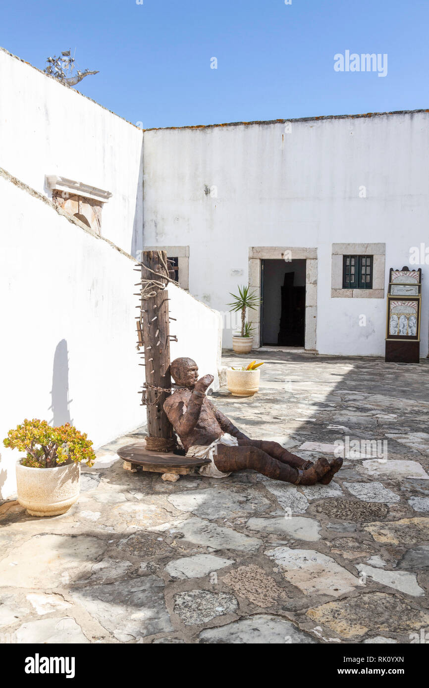 Slave fort of slave trade hires stock photography and images Alamy