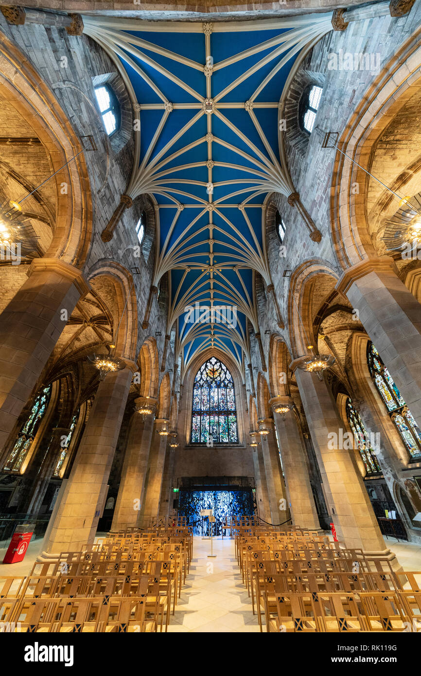 View of  St Giles Cathedral in Edinburgh Old Town, Scotland, UK Stock Photo