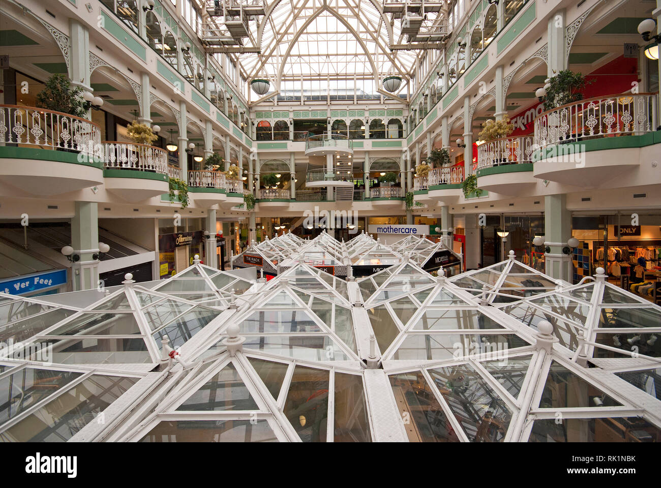 Stephen's Green Shopping Centre in Dublin, Ireland Stock Photo Alamy