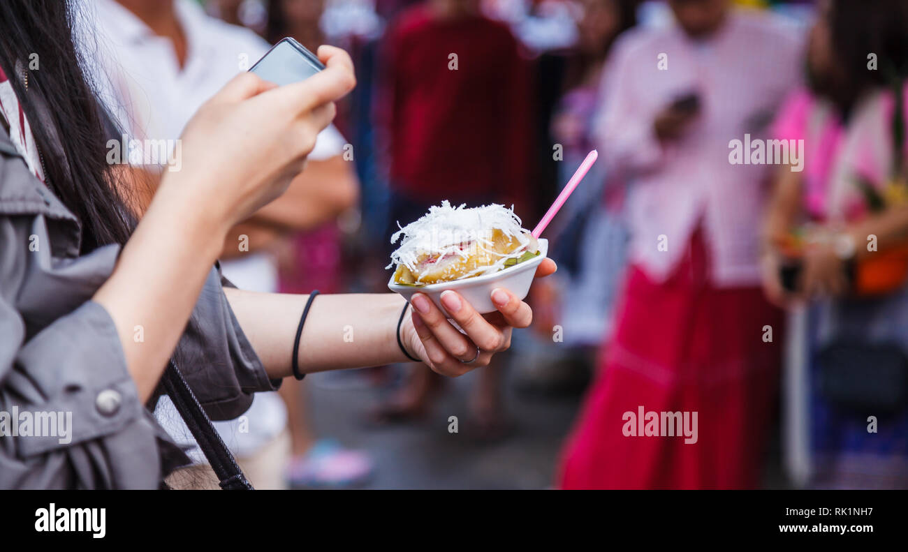 Kanom gluay hi-res stock photography and images - Alamy