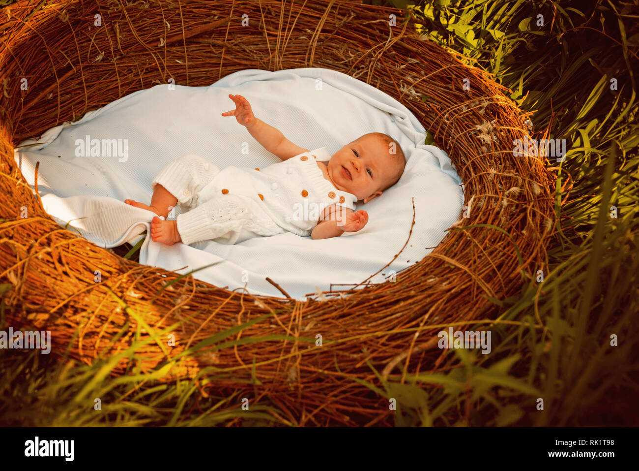 Daily care for small newborn. Newborn baby daily routine. Small child