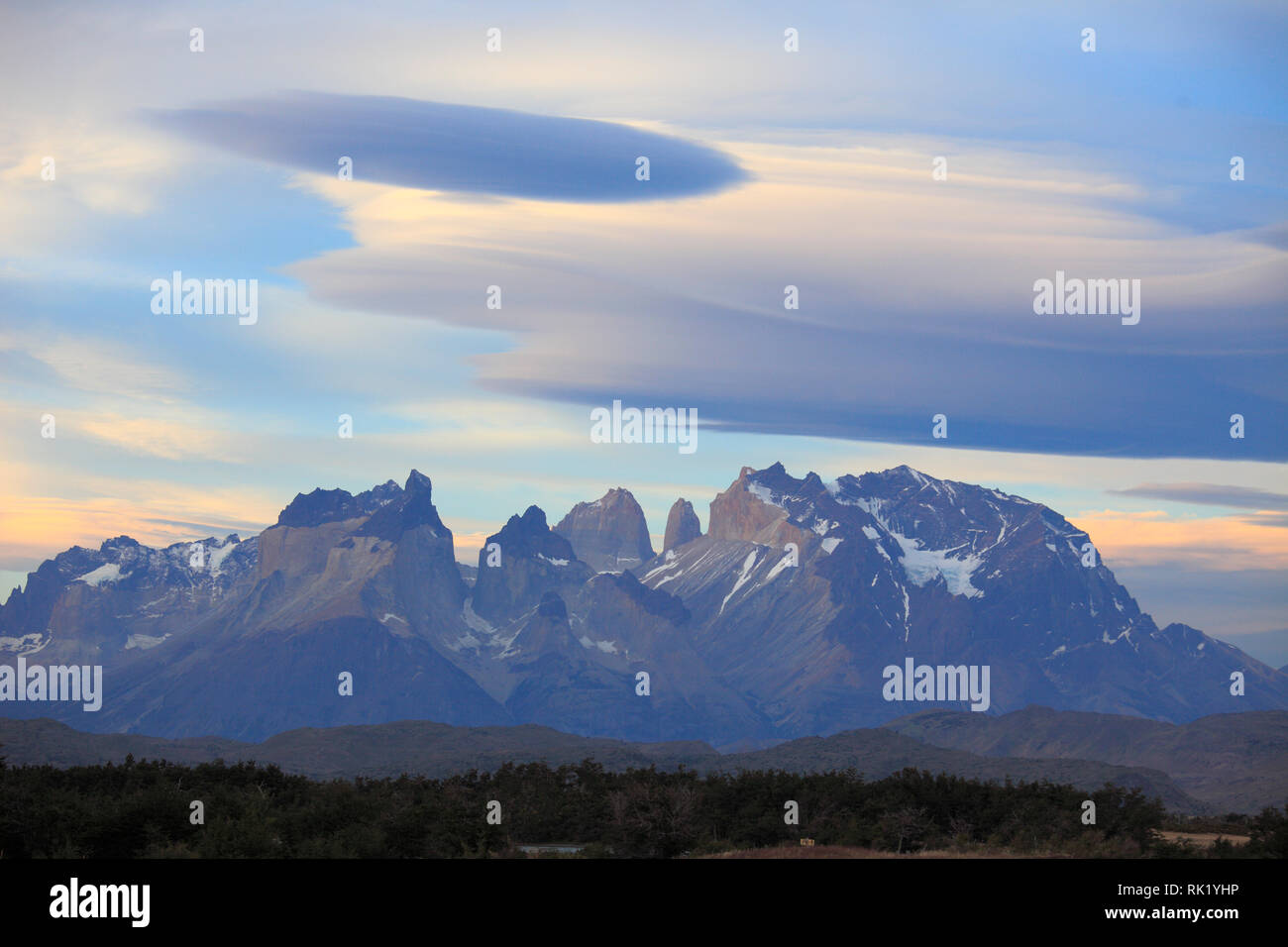 Chile, Magallanes, Torres del Paine, national park, Cuernos del Paine, lenticular clouds, Stock Photo