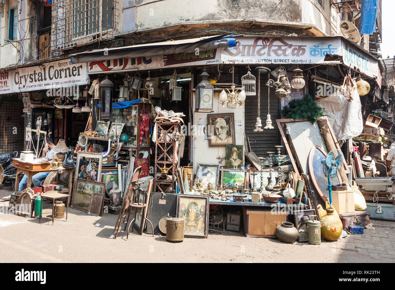 Chor bazaar, Mumbai, India Stock Photo