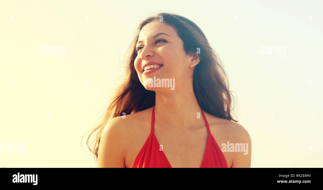 Beautiful woman in red bikini hi-res stock photography and images - Alamy