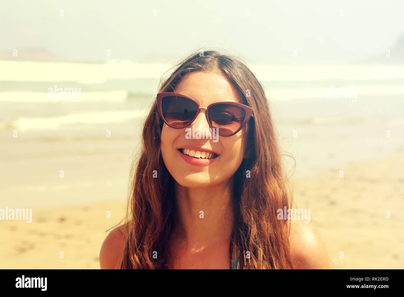 brunette with sunglasses