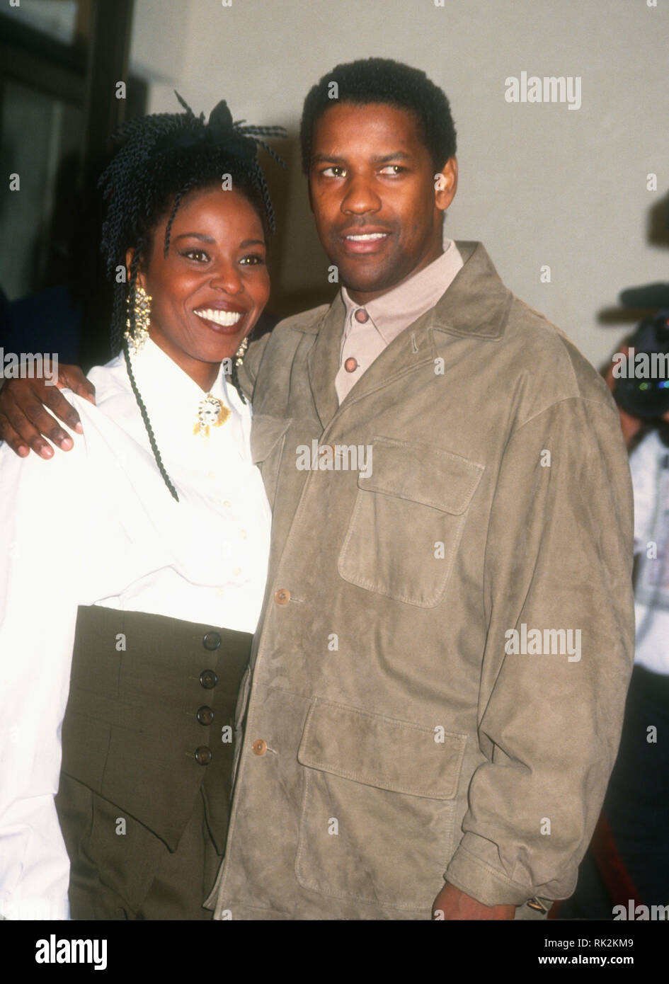 WESTWOOD, CA - DECEMBER 13: Actress Pauletta Washington and husband ...