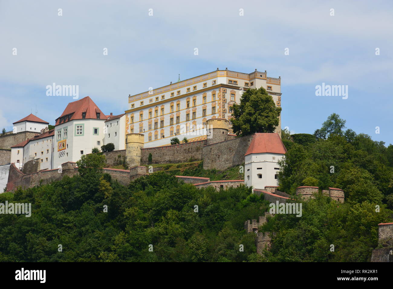 Passau, Germany – View on VESTE OBERHAUS fortress in the historical city of  Passau, Bavaria, Germany Stock Photo - Alamy