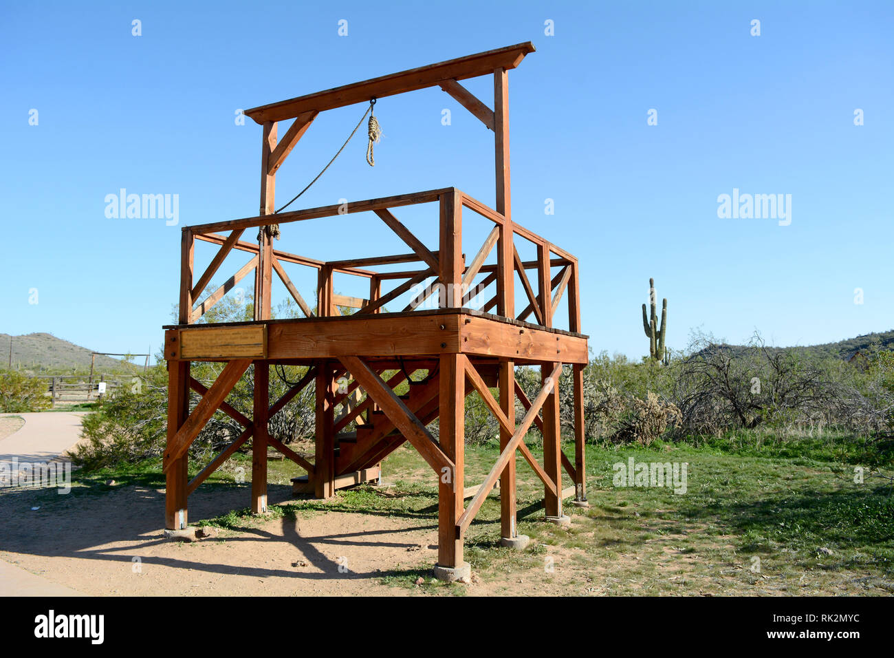 Wooden Gallows With Noose Stock Photo Alamy