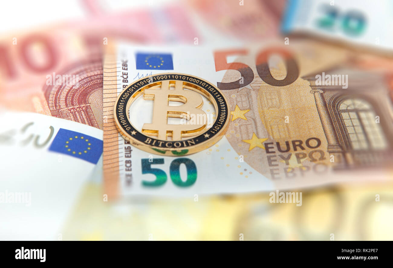 New Golden bitcoin on fifty euro banknotes background. Bitcoin crypto  currency, Blockchain technology, digital money, Mining concept, bitcoin on  50 eu Stock Photo - Alamy