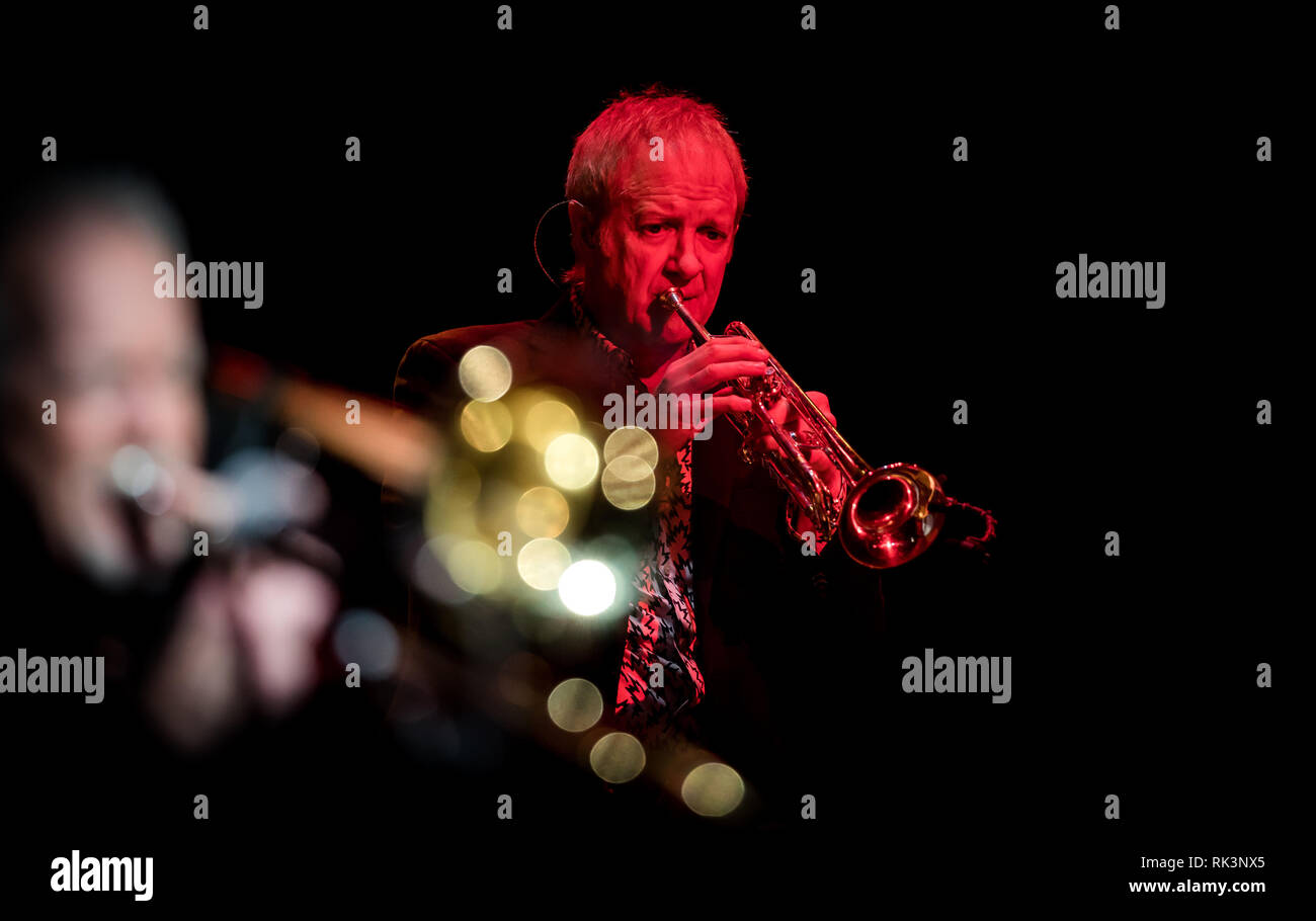Las Vegas, NV, USA. 8th Feb, 2019. ***HOUSE COVERAGE*** Lee Loughnane pictured as CHICAGO performs at The Venetian Theater at Venetian Las Vegas in Las vegas, NV on February 8, 2019. Credit: Erik Kabik Photography/Media Punch/Alamy Live News Stock Photo