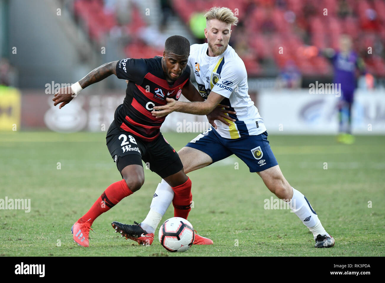 Spotless Stadium, Sydney, Australia. 9th Feb, 2019. A League football, Western Sydney Wanderers versus Central Coast Mariners; Andrew Hoole of the Central Coast Mariners closely marks Roly Bonevacia of the Western Sydney Wanderers Credit: Action Plus Sports/Alamy Live News Stock Photo