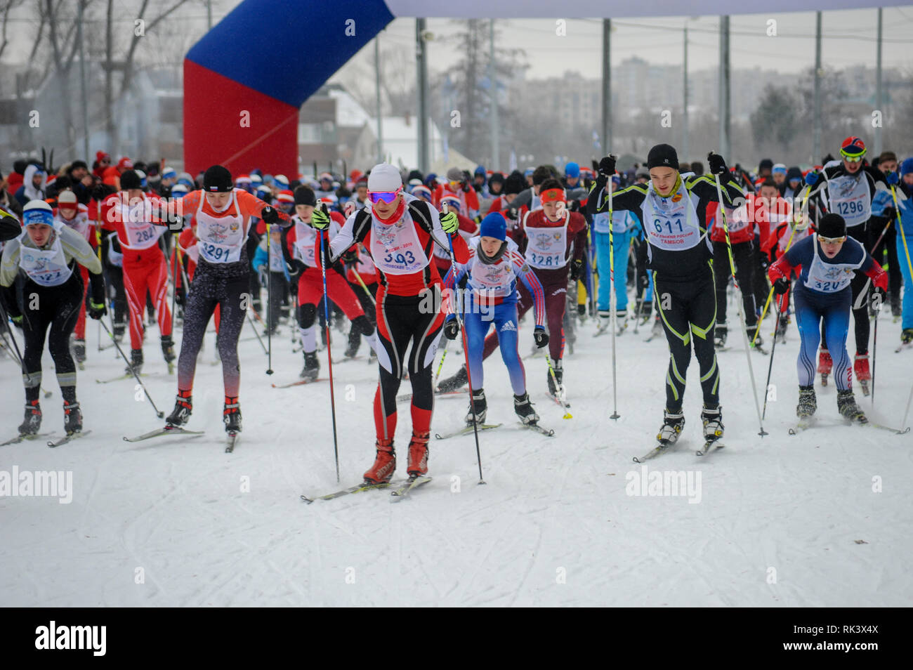 Tambov, Tambov region, Russia. 9th Feb, 2019. February 9, 2019, in the Park '' Friendship ''Tambov (Russia), held XXXVII all-Russian ski race''Ski track of Russia''. It was attended by about 6,000 residents of the Tambov region. The youngest participant was three years and six months old, and the oldest was over 80 years old. In the photo - Participants of the all-Russian ski race ''Ski track of Russia'' in Tambov (Russia) on the ski track. Credit: Demian Stringer/ZUMA Wire/Alamy Live News Stock Photo