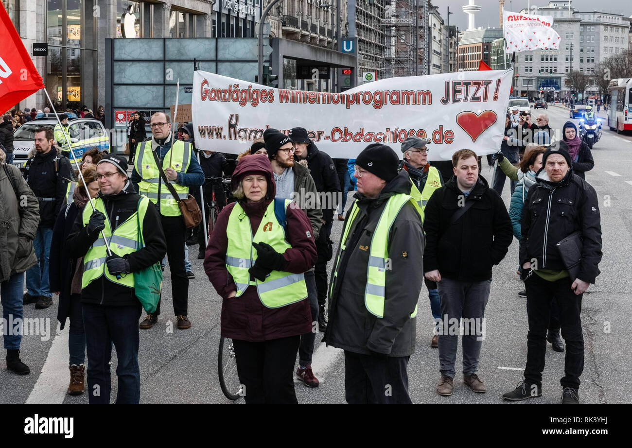 Hamburg, Germany. 09th Feb, 2019. Homeless people and representatives of social initiatives demonstrate for an all-day opening of the facilities of the winter emergency program in the Hanseatic city. Credit: Markus Scholz/dpa/Alamy Live News Credit: dpa picture alliance/Alamy Live News Stock Photo