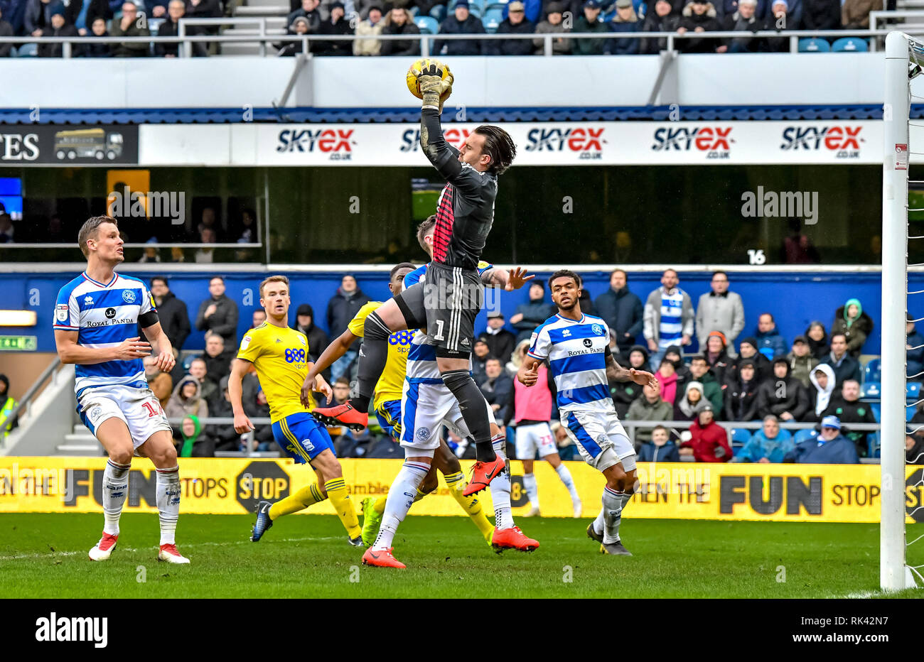 London, UK. 09th Feb, 2019. Lee Camp of Birmingham City catches the high ball during the EFL Sky Bet Championship match between Queens Park Rangers and Birmingham City at the Loftus Road Stadium, London, England on 9 February 2019. Photo by Phil Hutchinson. Editorial use only, license required for commercial use. No use in betting, games or a single club/league/player publications. Credit: UK Sports Pics Ltd/Alamy Live News Stock Photo