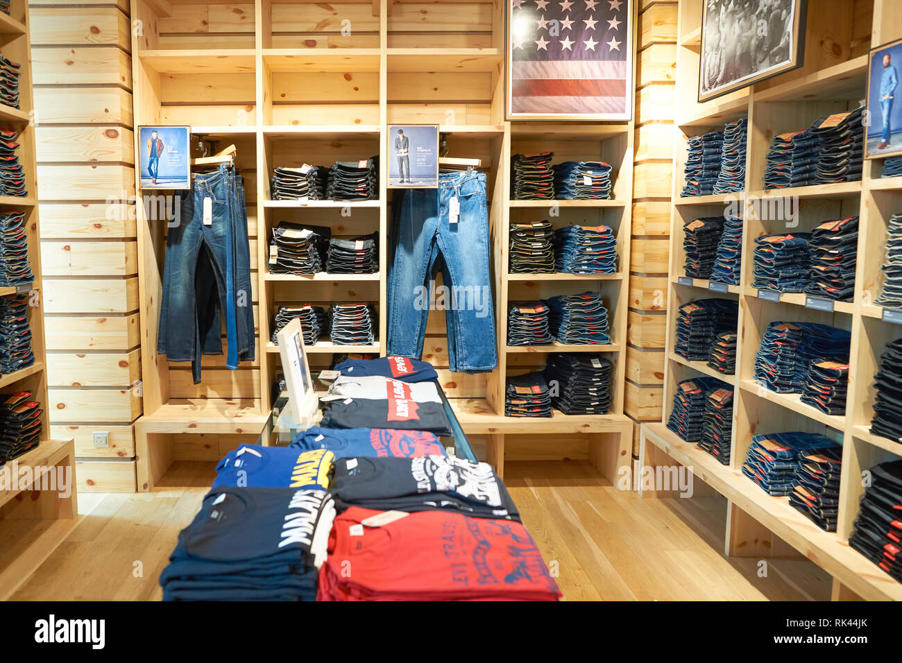 levis klcc