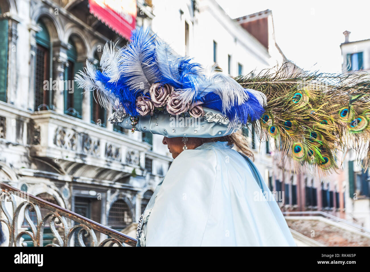 Carnival venice peacock costume hi-res stock photography and images - Alamy