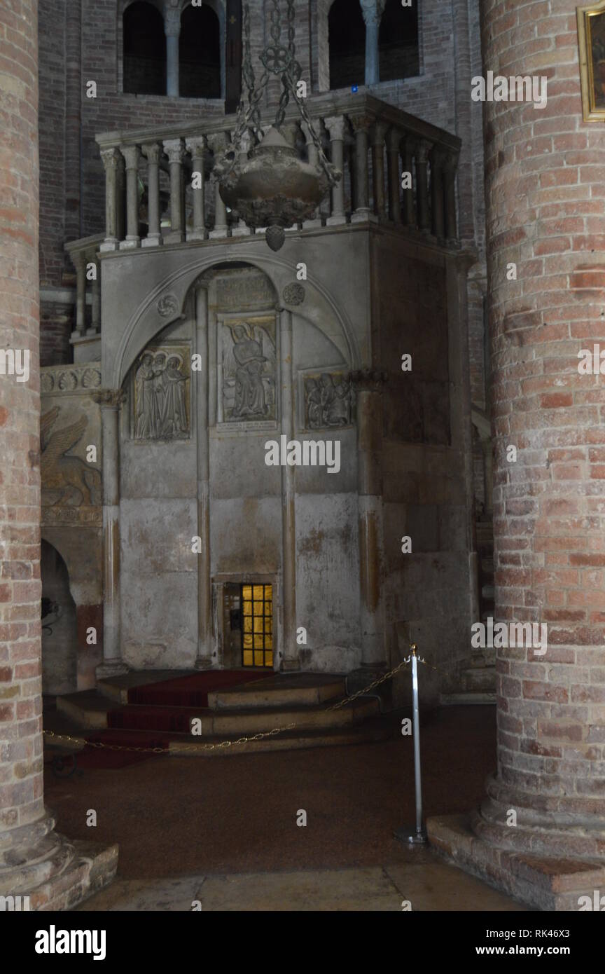 travel stair gate for holiday