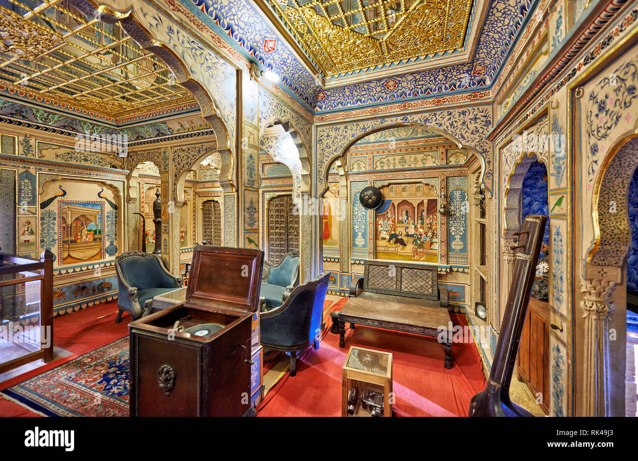 interior shot of ornated and decorated Kothari Patwa Haveli, Jaisalmer ...