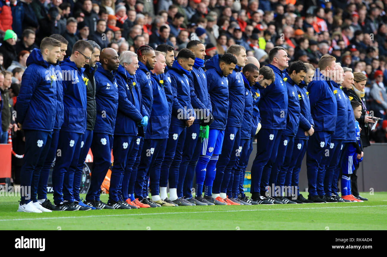 Cardiff, UK. 06th Nov, 2021. Cardiff City Players observe a minute