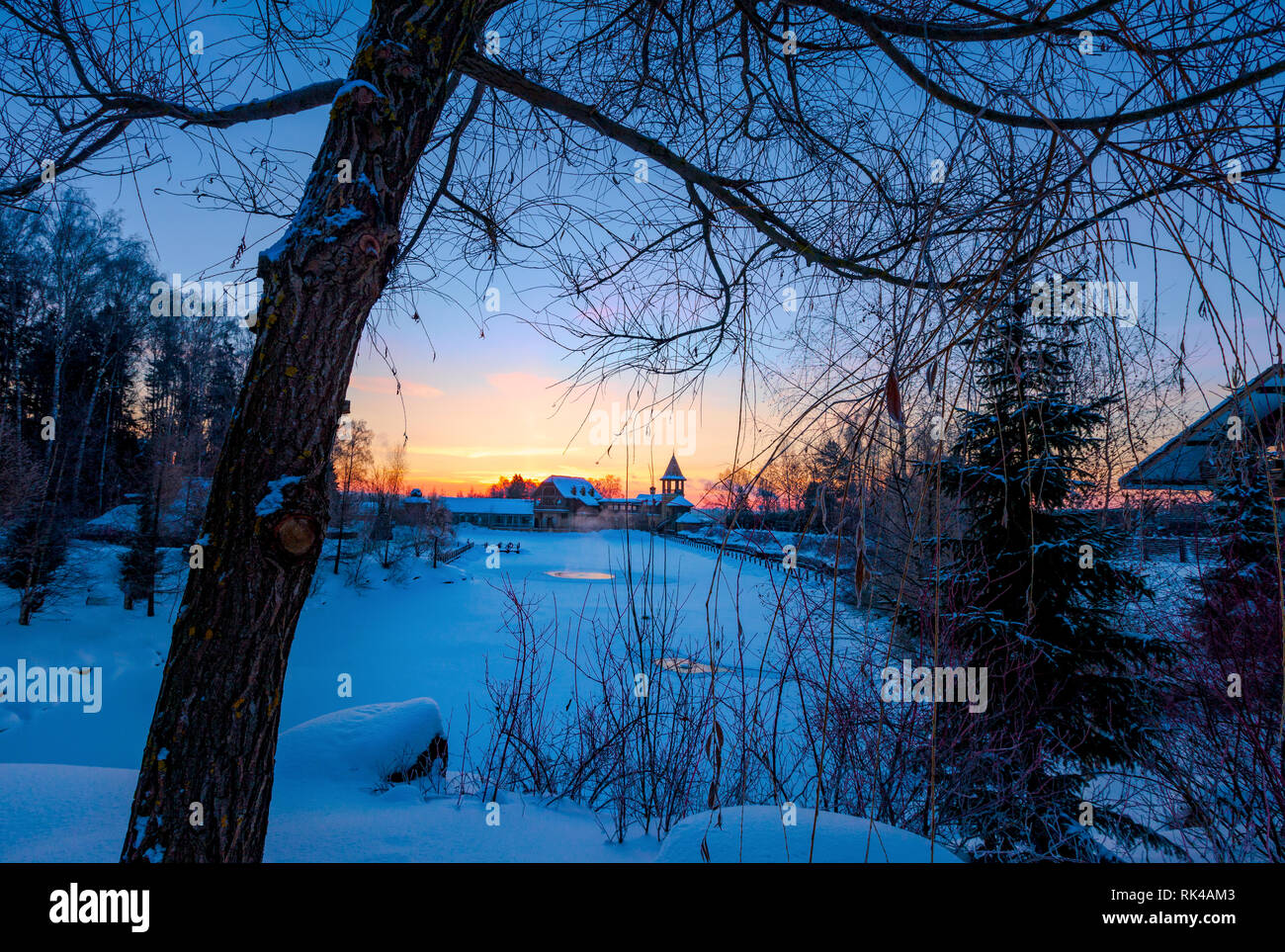 Snow covered castle frozen river hi-res stock photography and images ...